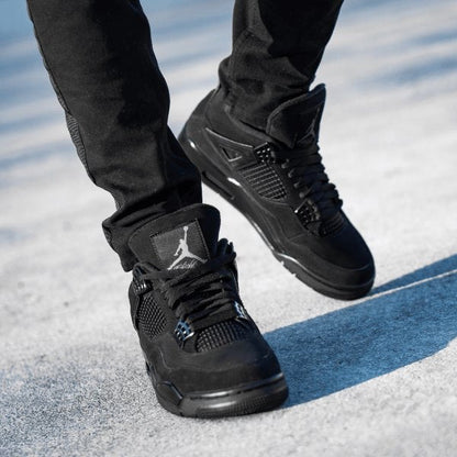 AIR JORDAN RETRO 4